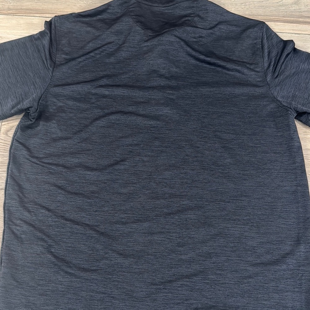 IZOD Men's Heathered Black Short Sleeve Polo Golf Shirt - Picture 8 of 9